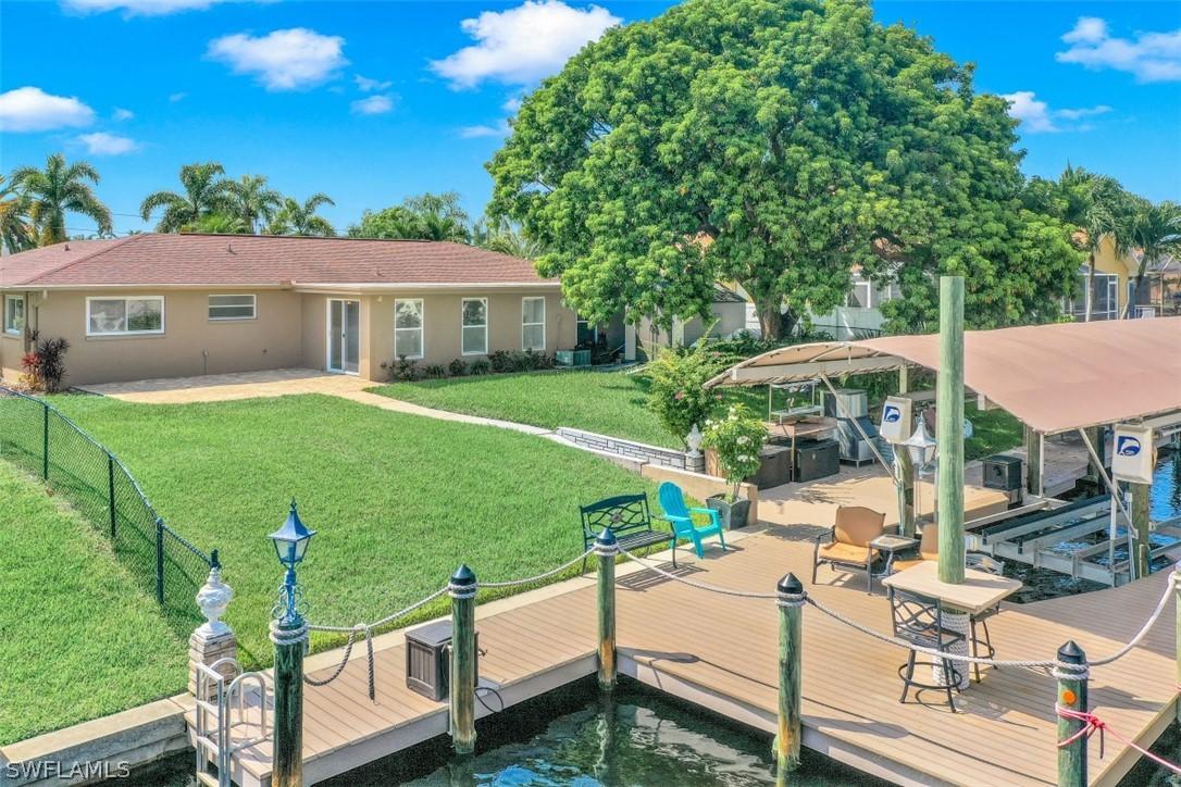 5333 SW 8th Ct., Cape Coral, FL 33914