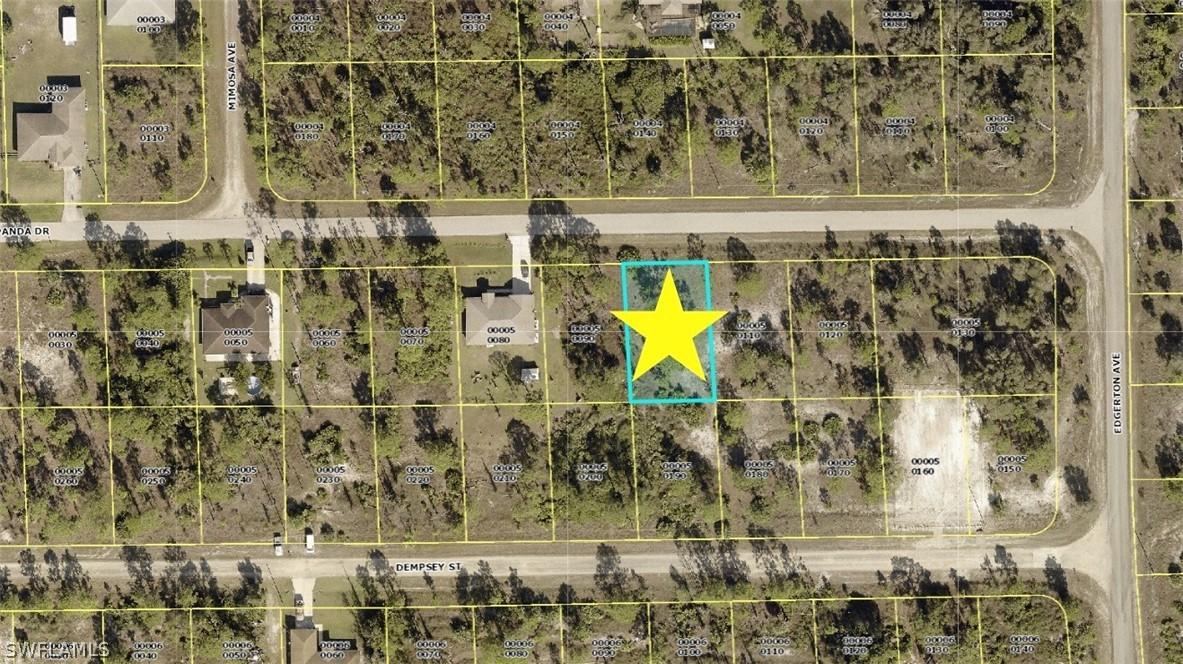 942 Panda Dr., Lehigh Acres, FL 33974