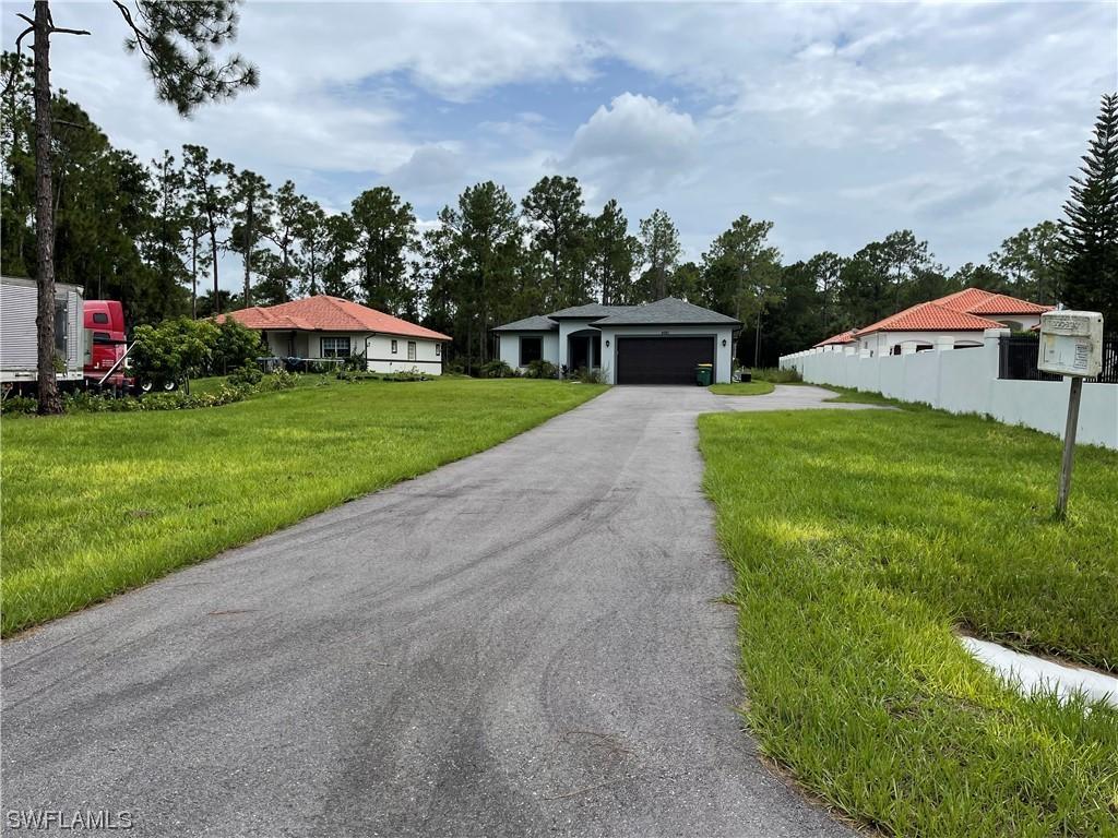 4082 8th Ave., Naples, FL 34117