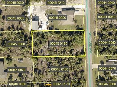 713 Willard Ave., Lehigh Acres, FL 33972