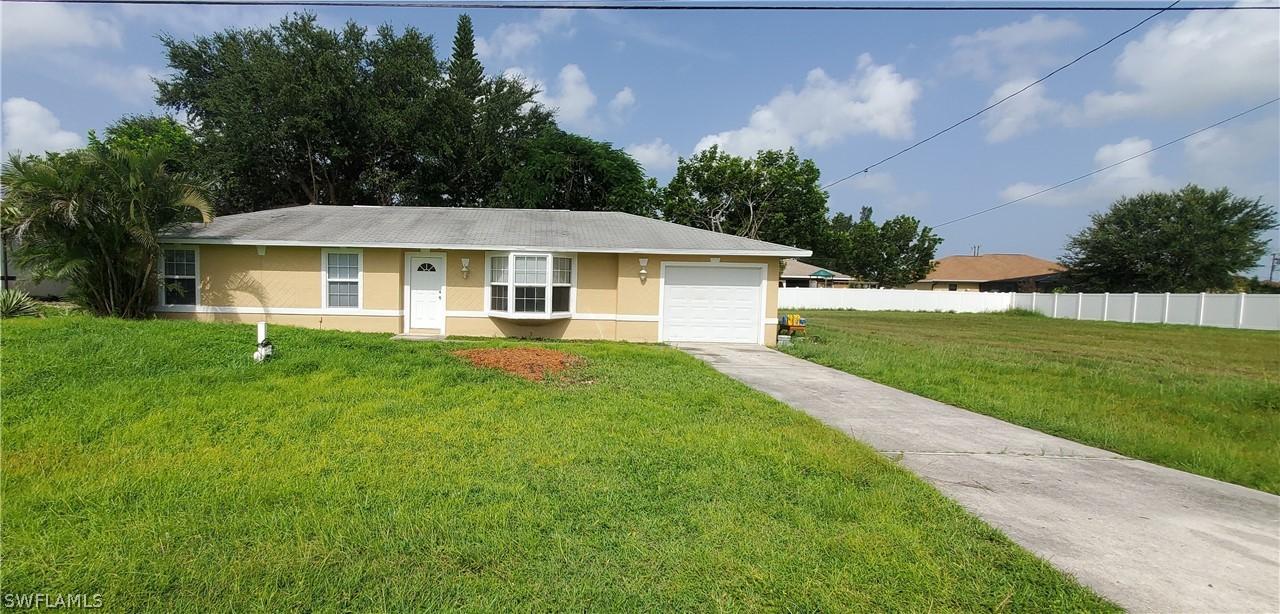 1006 NE 2nd Ave., Cape Coral, FL 33909