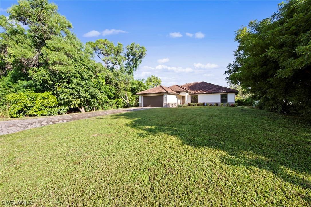 4650 Del Rio Ln., Bonita Springs, FL 34134