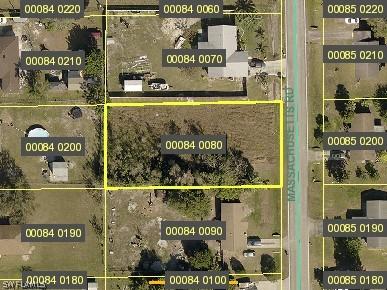 21 Massachusetts Rd., Lehigh Acres, FL 33936