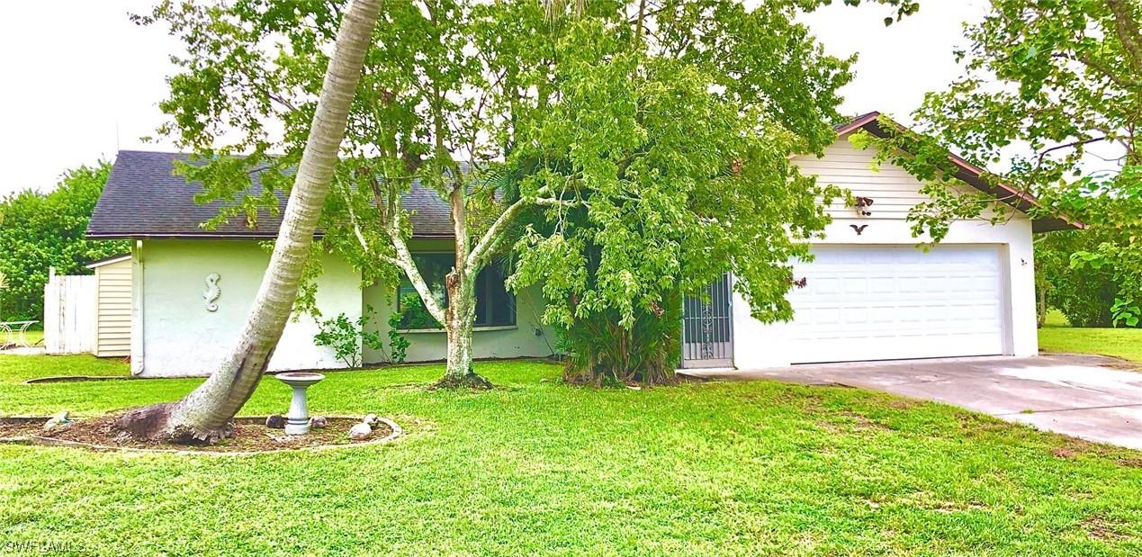 704 Jack Ave., Lehigh Acres, FL 33971