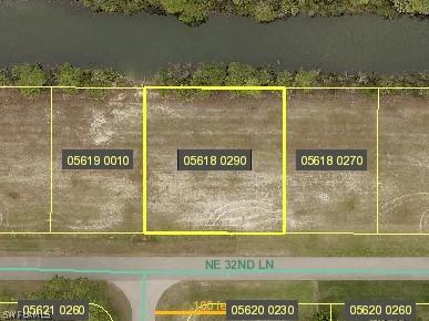 1433 NE 32nd Ln., Cape Coral, FL 33909