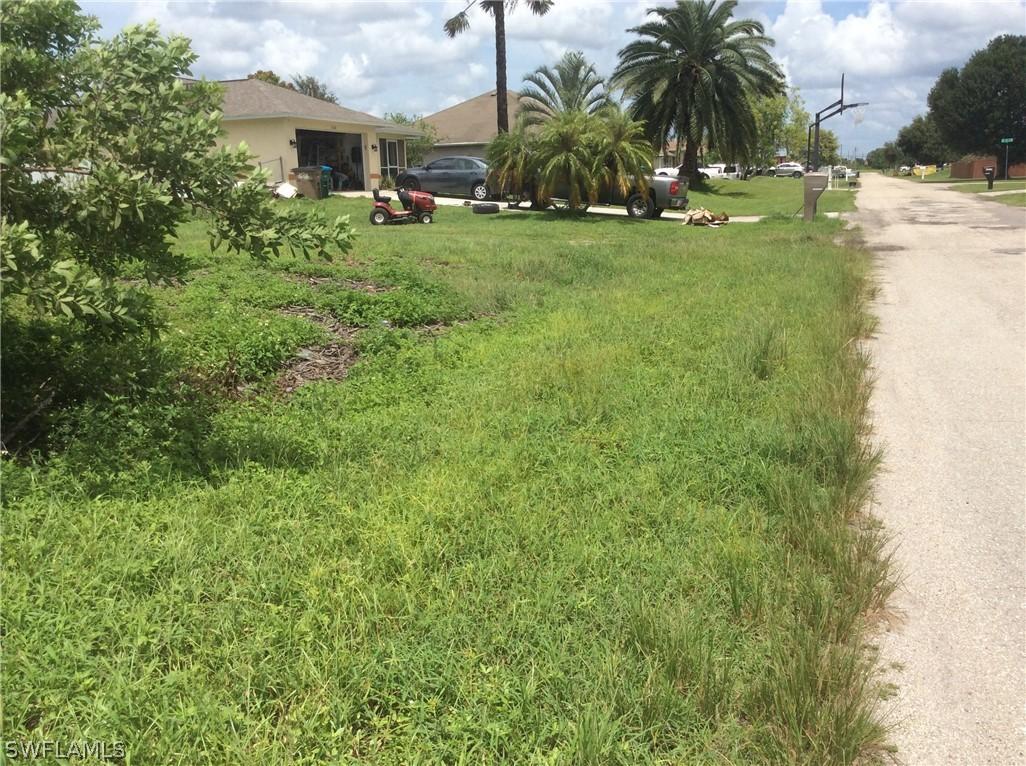 1310 NE 12th Pl., Cape Coral, FL 33909