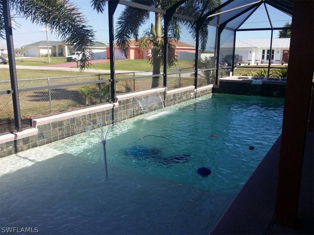 1201 NW 15th Pl., Cape Coral, FL 33993