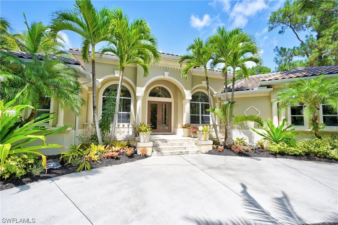 4747 7th Ave., Naples, FL 34119