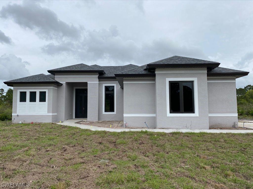 108 Jung Blvd., Naples, FL 34120