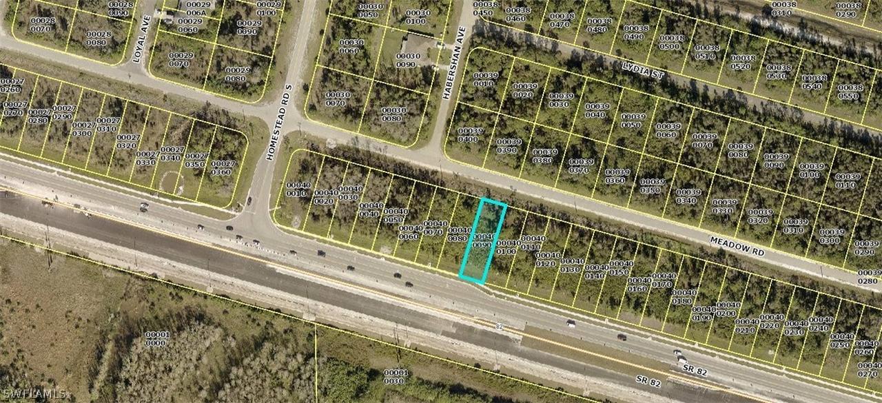 2716 Meadow Rd., Lehigh Acres, FL 33974