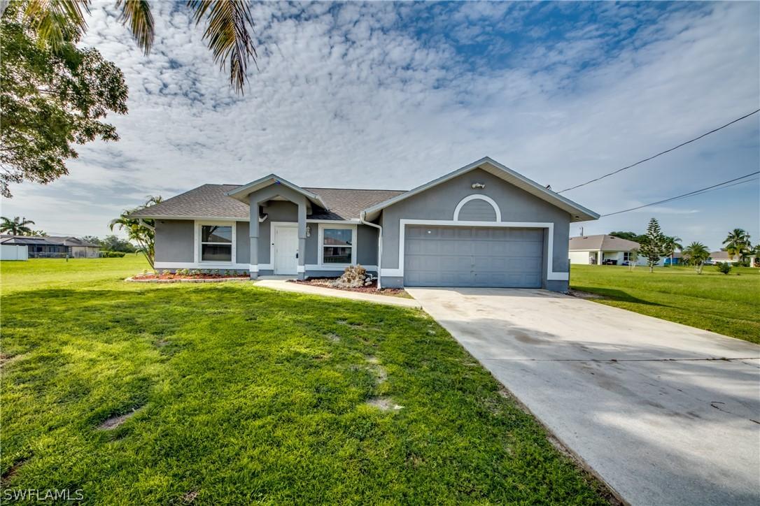 1002 NE 11th Ter., Cape Coral, FL 33909