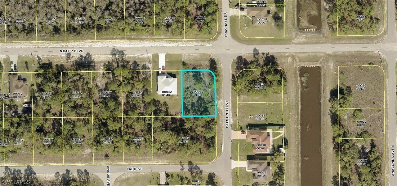 672 Nimitz Blvd., Lehigh Acres, FL 33974