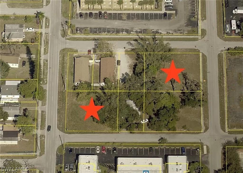 Linhart Ave., Fort Myers, FL 33901