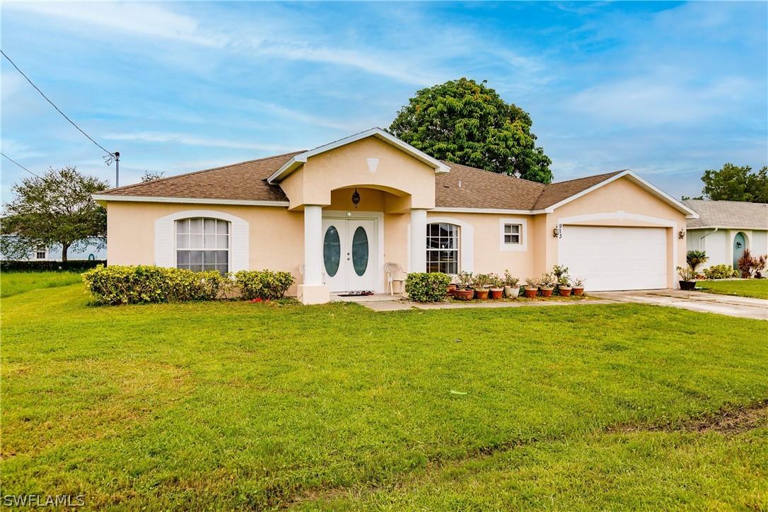 913 SE 4th Pl., Cape Coral, FL 33990