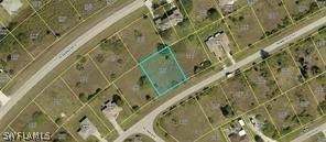 121 Pennfield St., Lehigh Acres, FL 33974