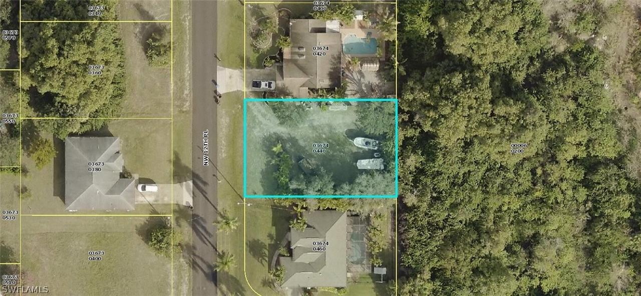 305 NW 12th Pl., Cape Coral, FL 33993