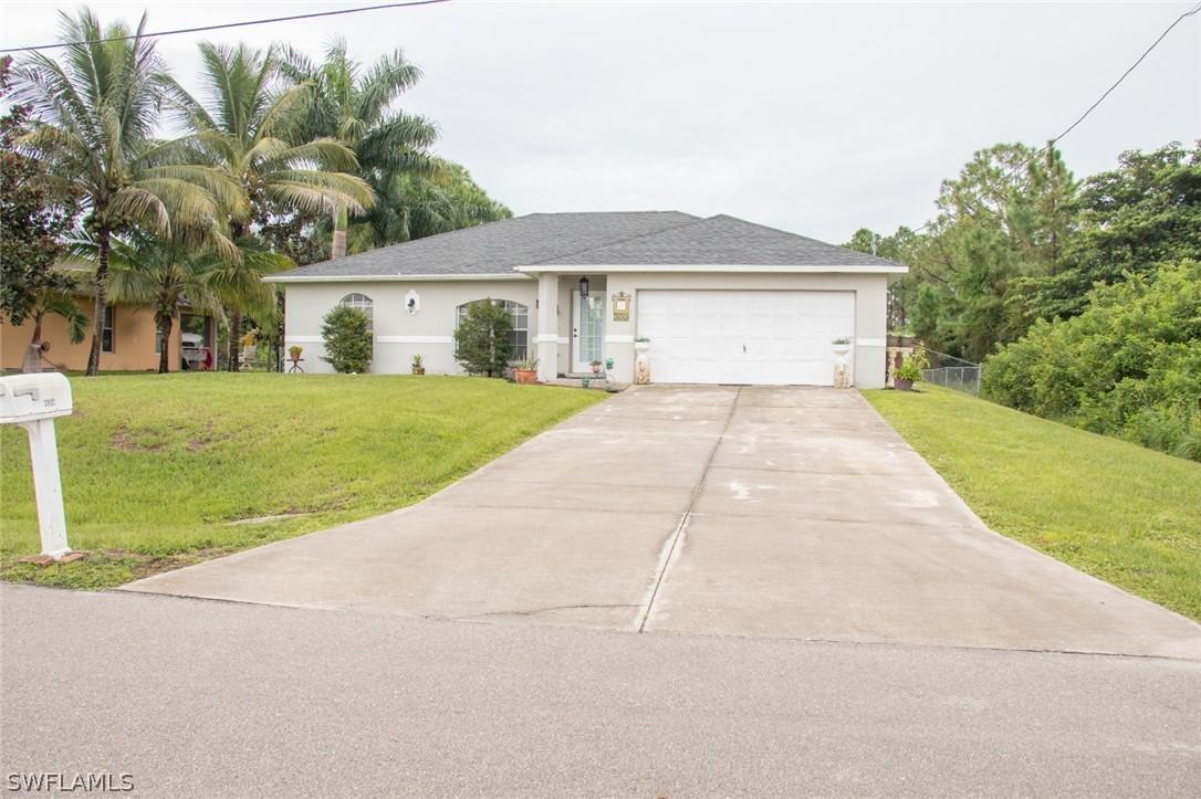 3901 Anita Ave., Lehigh Acres, FL 33976