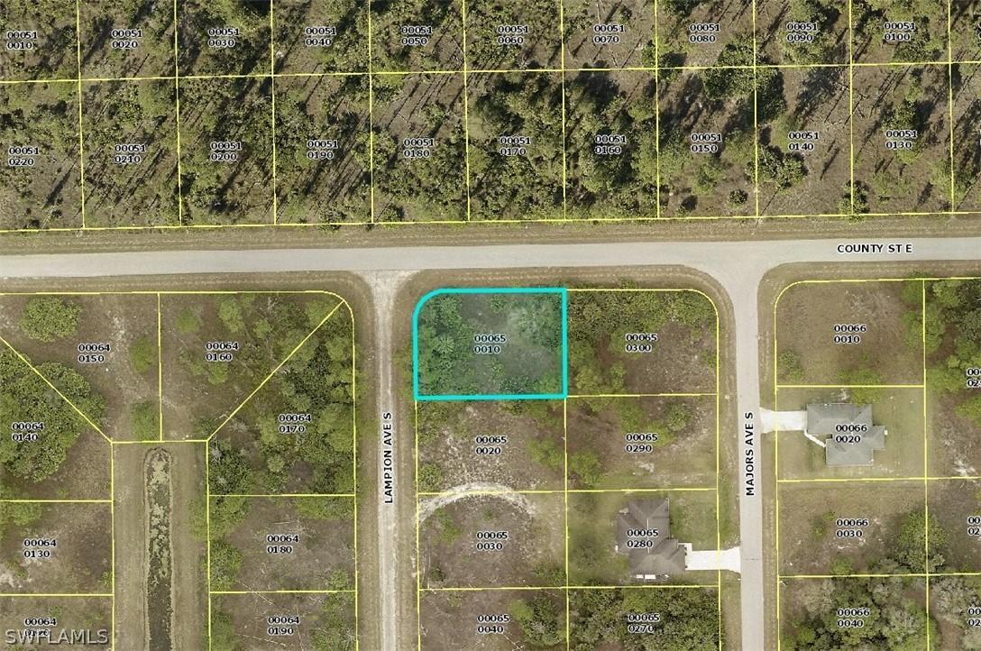 417 Lampion Ave., Lehigh Acres, FL 33974