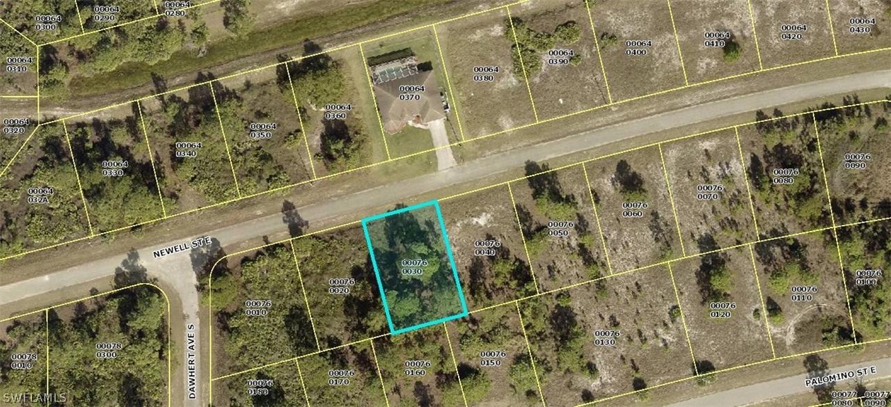 812 Newell St., Lehigh Acres, FL 33974