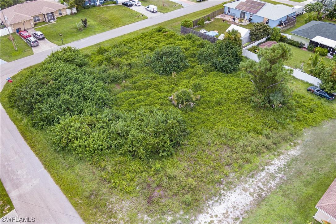 3102 Inez Ave., Lehigh Acres, FL 33976