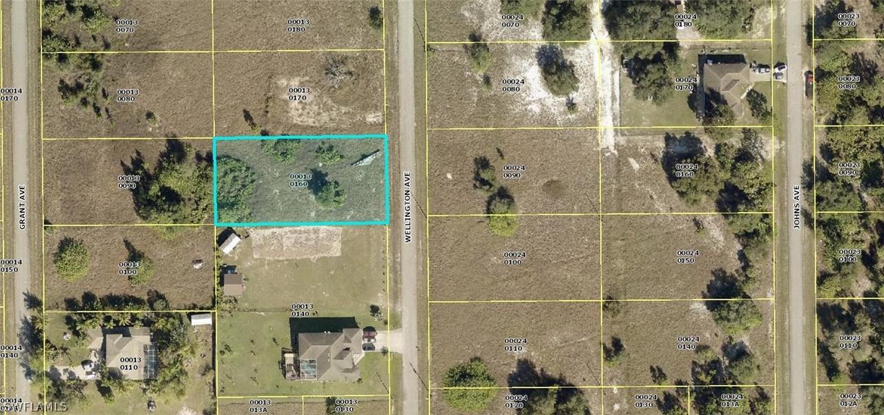 1707 Wellington Ave., Lehigh Acres, FL 33972