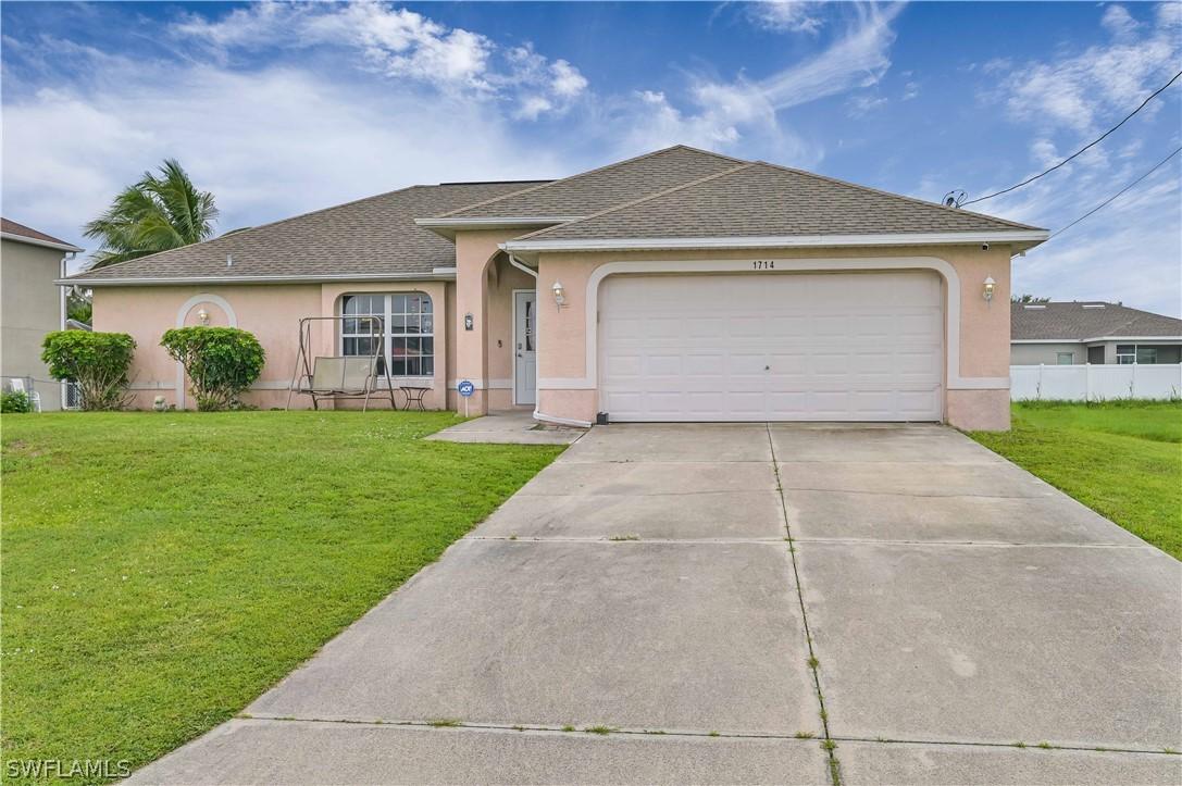 1714 NW 5th Ter., Cape Coral, FL 33993