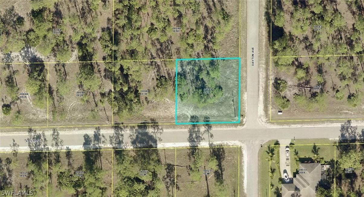 1607 E 15th St., Lehigh Acres, FL 33972