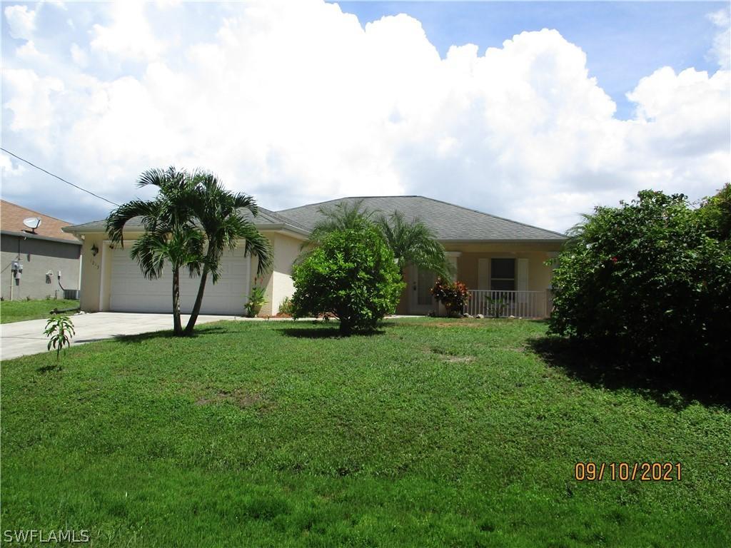 1213 NW 26th Pl., Cape Coral, FL 33993
