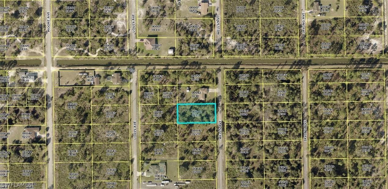 321 Wells Ave., Lehigh Acres, FL 33936