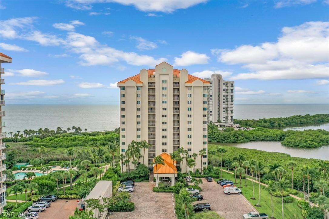 50 Seagate Dr. #203, Naples, FL 34103