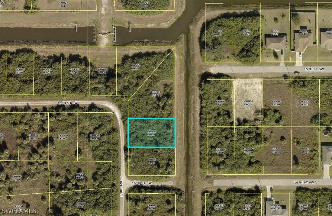1507 Ford Ave., Lehigh Acres, FL 33976