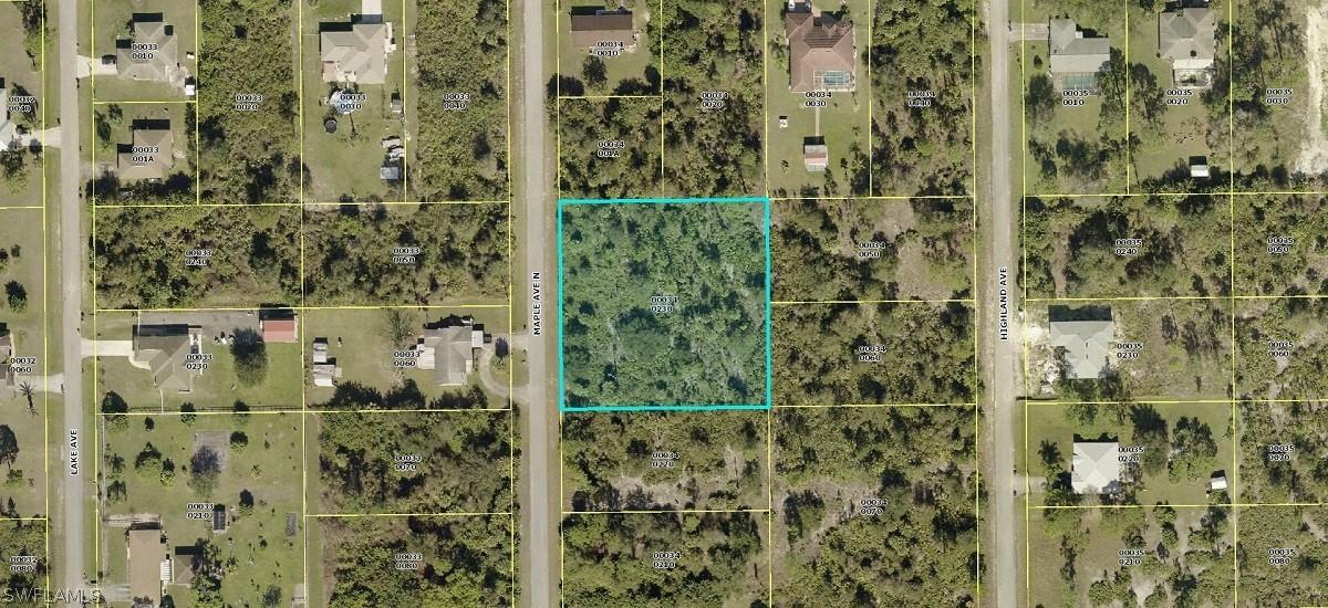 616 Maple Ave., Lehigh Acres, FL 33972