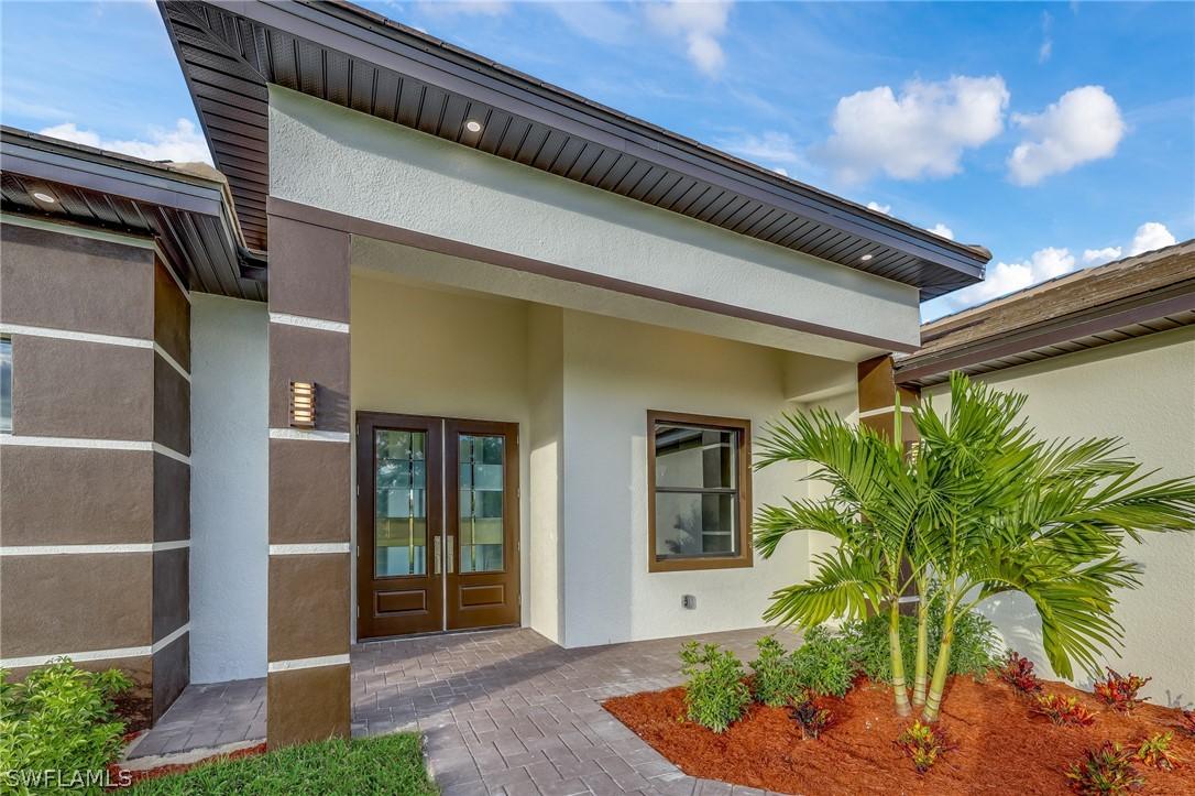 611 NW 5th St., Cape Coral, FL 33993