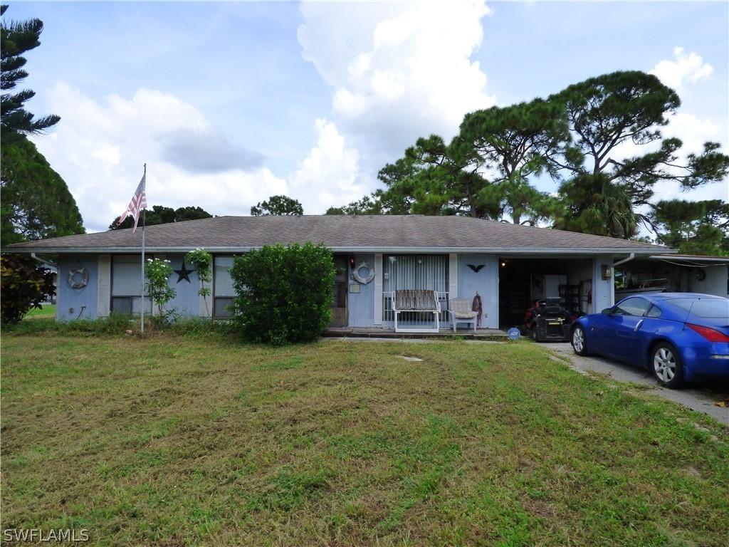 16 Clayton Ave., Lehigh Acres, FL 33936