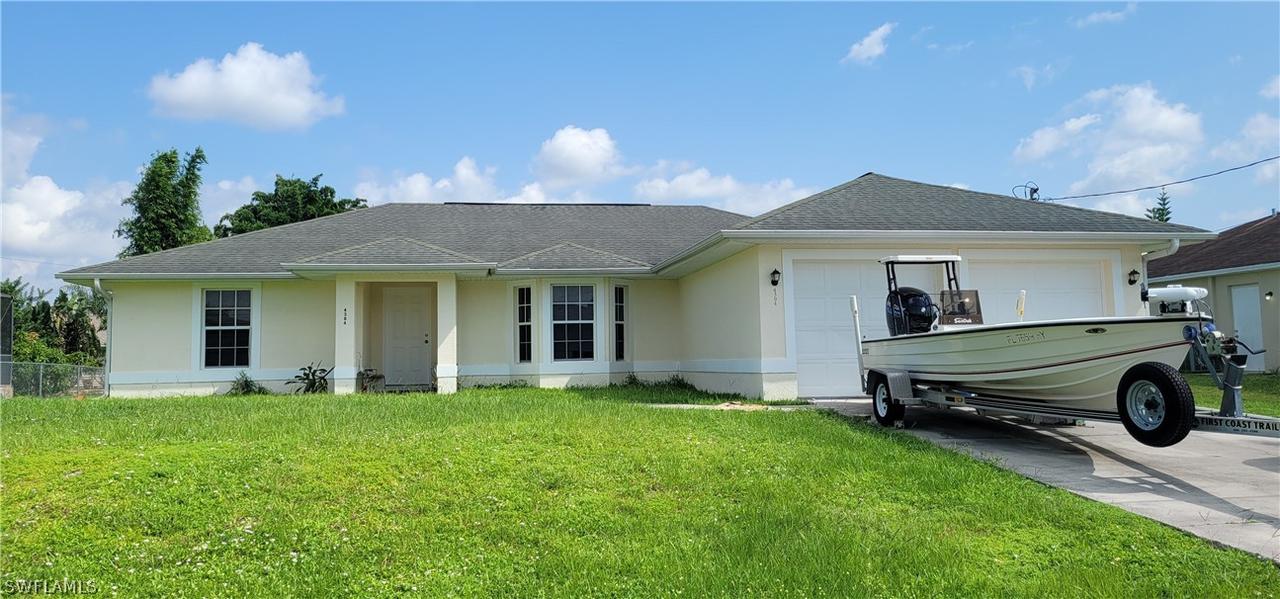 4304 12th St., Lehigh Acres, FL 33976