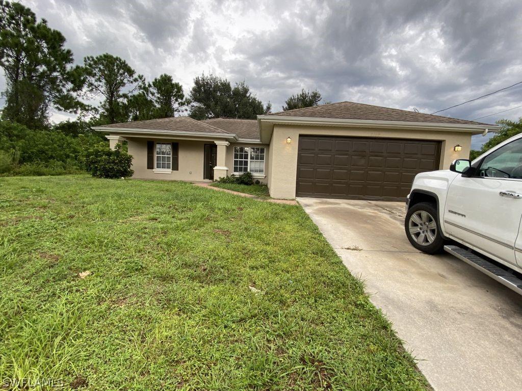 2702 4th St., Lehigh Acres, FL 33976
