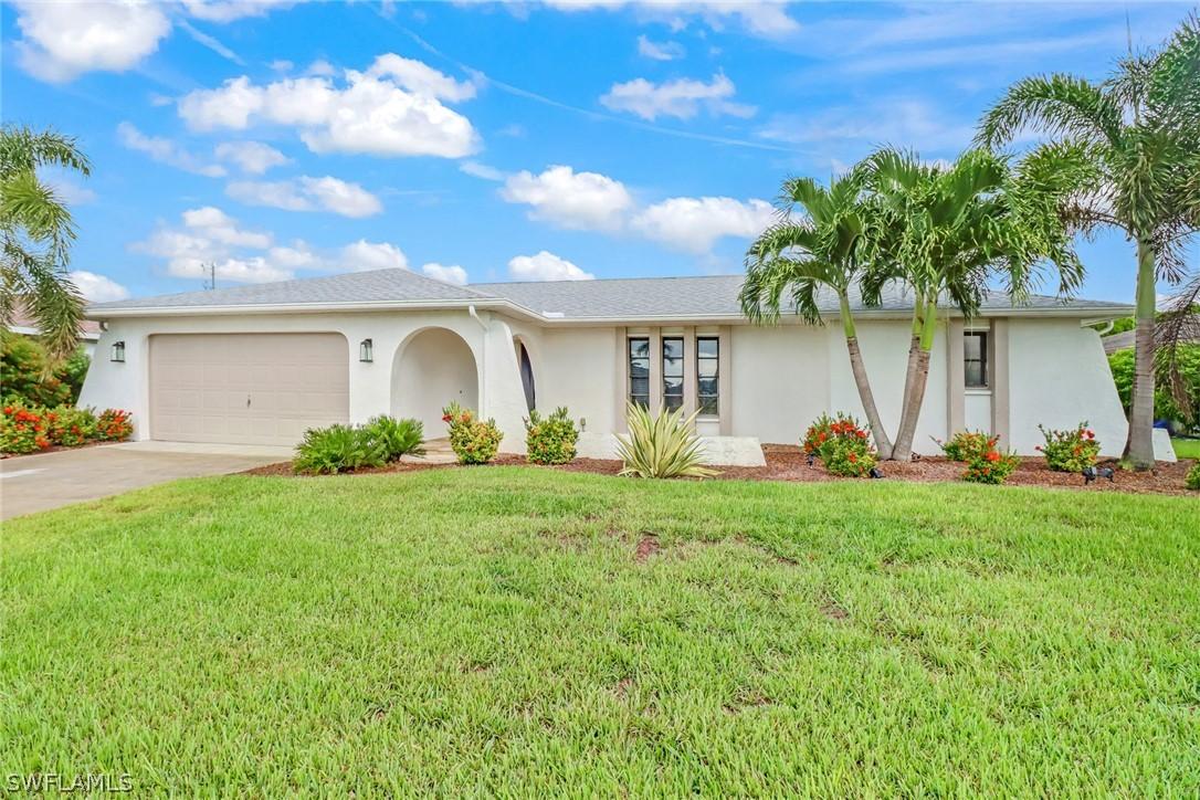 3329 SE 10th Pl., Cape Coral, FL 33904
