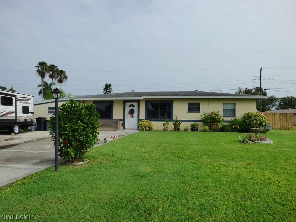 309 E Bougainvillea Rd., Lehigh Acres, FL 33936