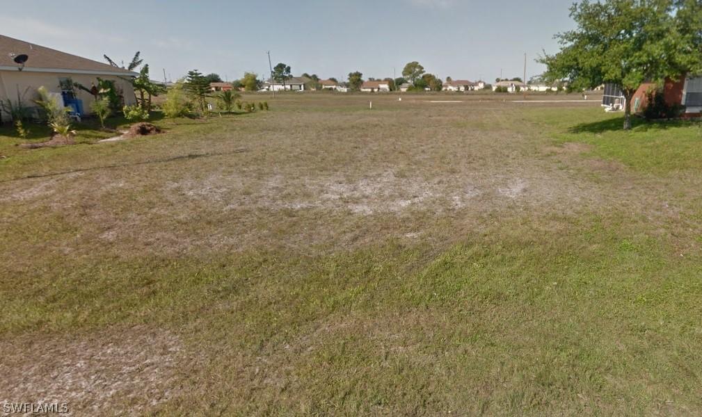 1218 NE 19th Ct., Cape Coral, FL 33909