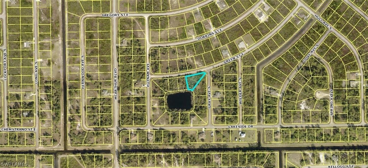 928 Green St., Lehigh Acres, FL 33974