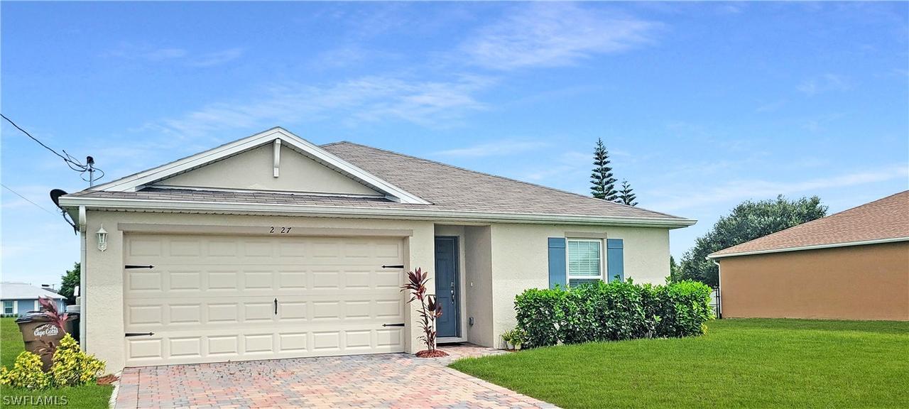 2927 NW 4th Pl., Cape Coral, FL 33993