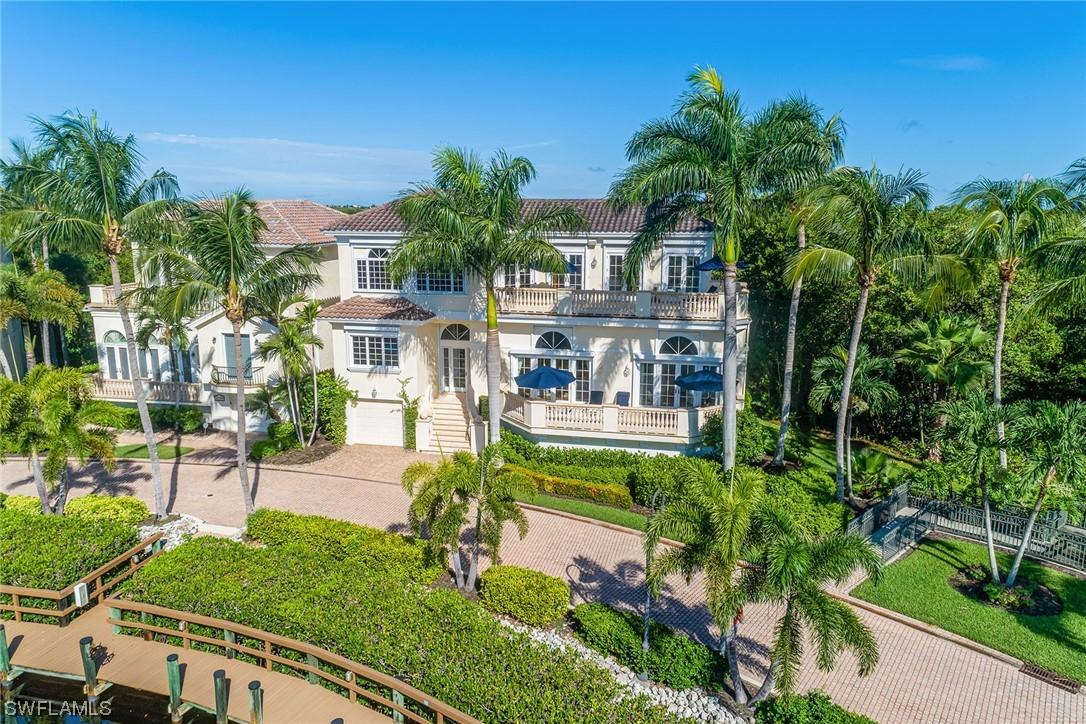 27710 Marina Isle Ct., Bonita Springs, FL 34134