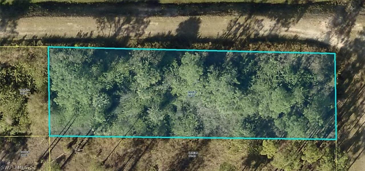 325 Fitch Ave., Lehigh Acres, FL 33936