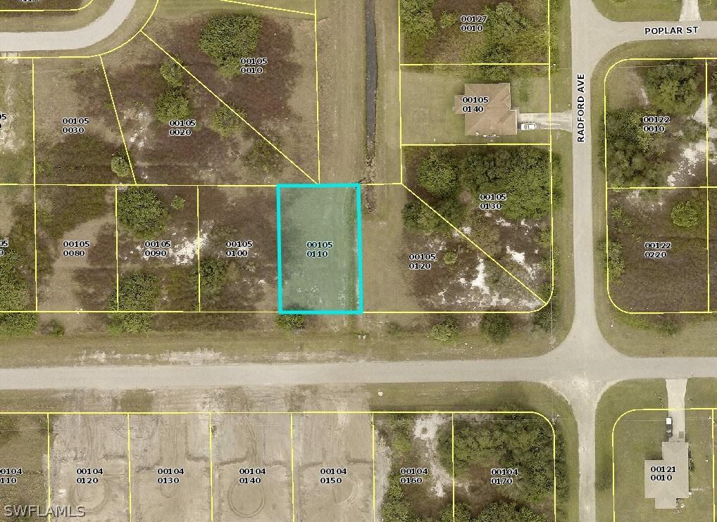 453 Grant Blvd., Lehigh Acres, FL 33974
