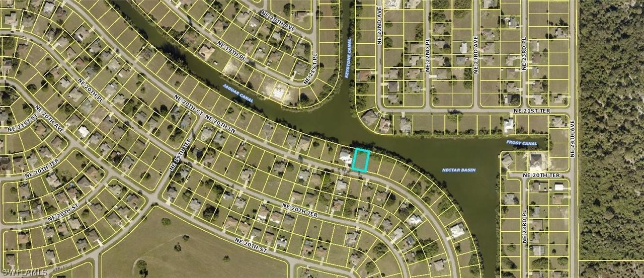 2113 NE 20th Ln., Cape Coral, FL 33909