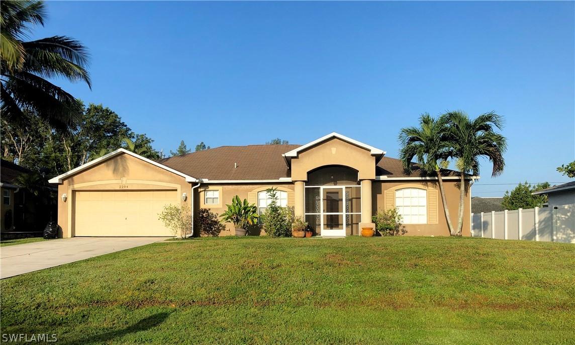 2204 SW 14th Pl., Cape Coral, FL 33991