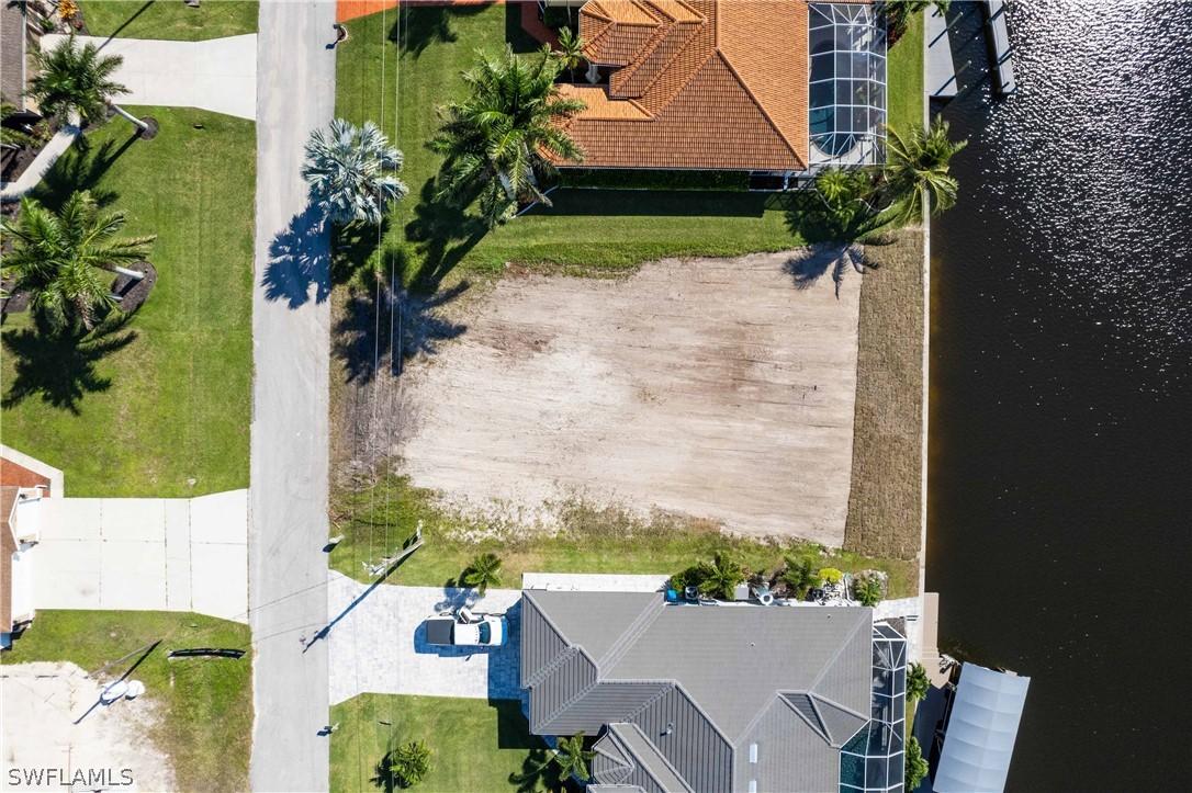 1236 NW 37th Pl., Cape Coral, FL 33993