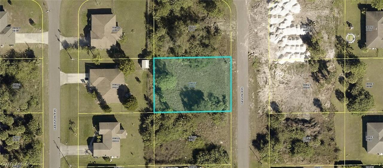 1123 Cassin Ave., Lehigh Acres, FL 33971
