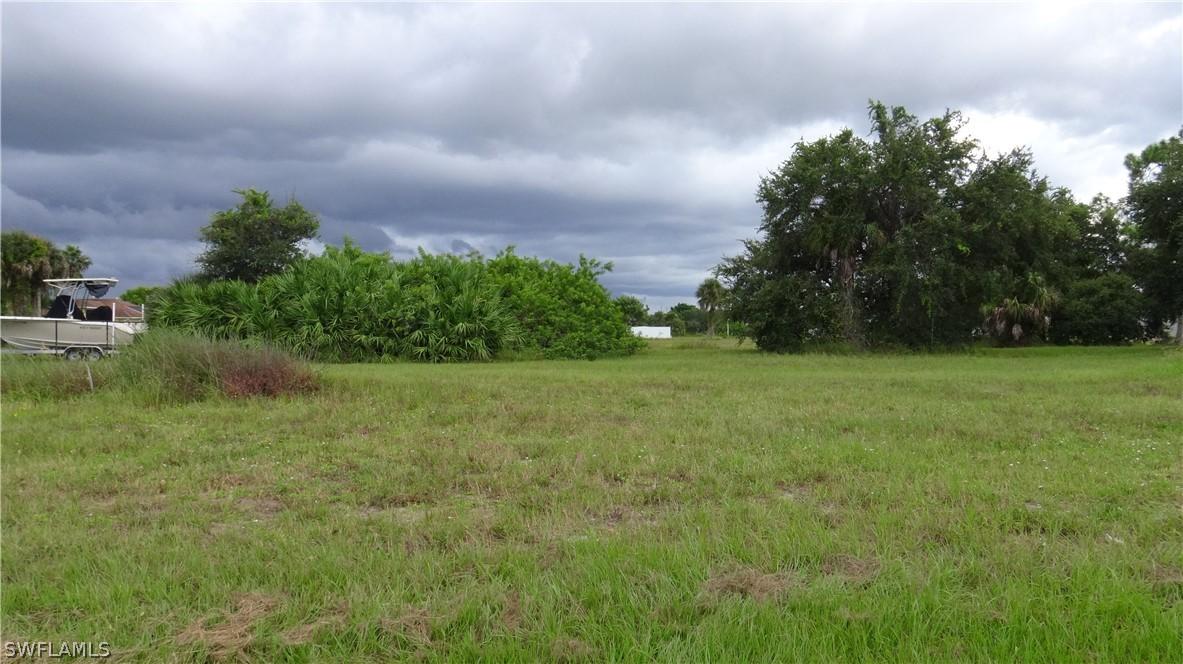 1618 NW 28th St., Cape Coral, FL 33993