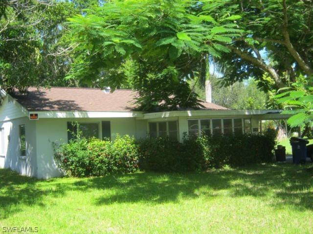 322 New York Dr., Fort Myers, FL 33905